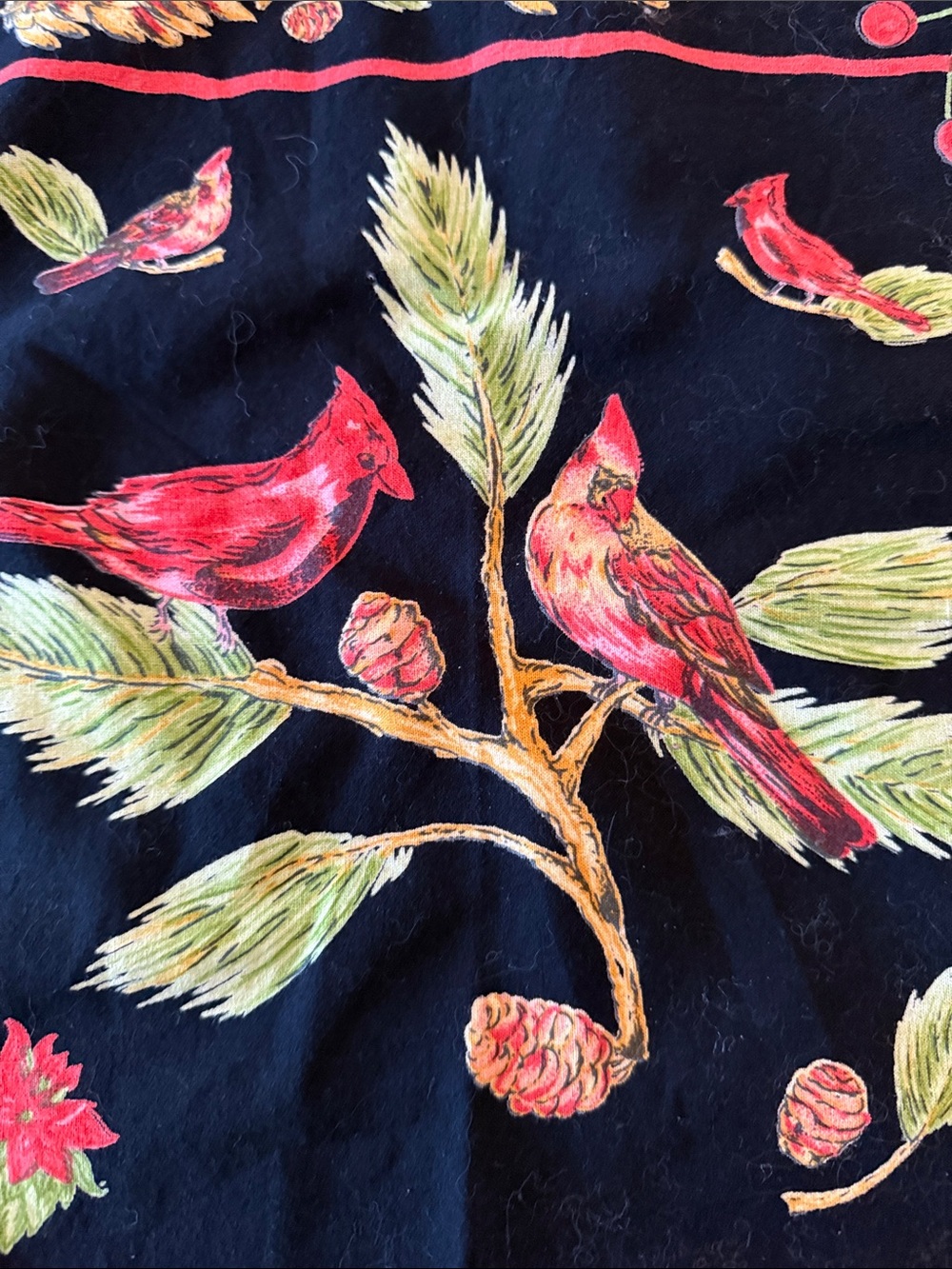 April Cornell holiday cardinal placemats with matching napkins - Picture 10 of 12